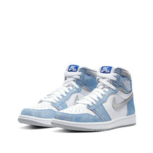 Load image into Gallery viewer, Jordan 1 High &lt;/br&gt; OG “Hyper Royal”